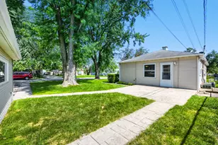 311 Notre Dame Ave, Joliet, IL 60436 - Photo 26