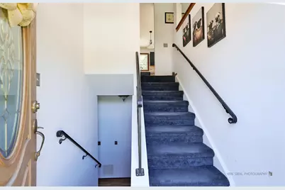 2401 Mallard Drive, Lindenhurst, IL 60046 - Photo 2