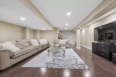 5423 Swan Circle, Hoffman Estates, IL 60192 - Photo 30