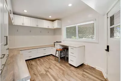 3320 Krenn Avenue, Highland Park, IL 60035 - Photo 28