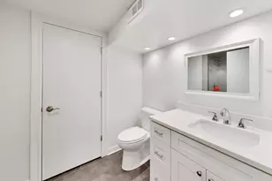 3320 Krenn Ave, Highland Park, IL 60035 - Photo 34
