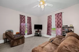 505 E Main St, Morrison, IL 61270 - Photo 12