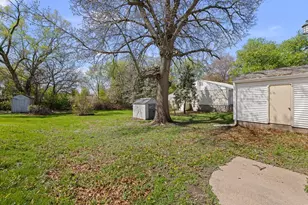 505 E Main St, Morrison, IL 61270 - Photo 34