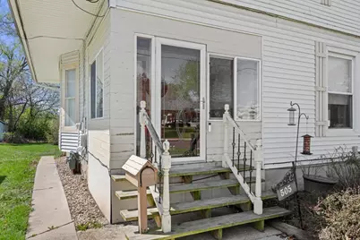 505 E Main Street, Morrison, IL 61270 - Photo 4