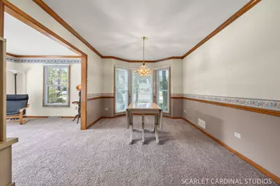 904 Santa Rosa Avenue, Wheaton, IL 60187 - Photo 8