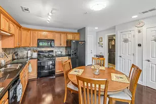 50 N Bokelman St, Roselle, IL 60172 - Photo 6