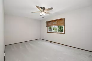 52 Emery Dr, Bourbonnais, IL 60914 - Photo 12