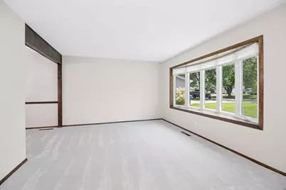 52 Emery Drive, Bourbonnais, IL 60914 - Photo 2