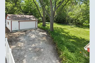 316 W 5th Avenue, Naperville, IL 60563 - Photo 24
