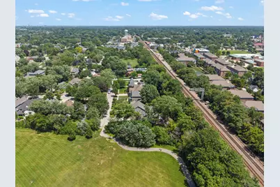 316 W 5th Avenue, Naperville, IL 60563 - Photo 32