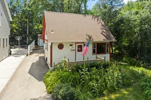 316 W 5th Ave, Naperville, IL 60563 - Photo 22