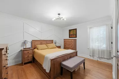 6226 N Le Mai Avenue, Chicago, IL 60646 - Photo 12