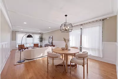 6226 N Le Mai Avenue, Chicago, IL 60646 - Photo 4