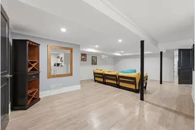 6226 N Le Mai Avenue, Chicago, IL 60646 - Photo 22