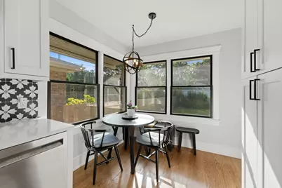 6226 N Le Mai Avenue, Chicago, IL 60646 - Photo 10