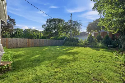 6226 N Le Mai Avenue, Chicago, IL 60646 - Photo 30