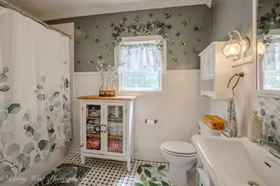 320 E High Street, Sycamore, IL 60178 - Photo 4