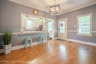 320 E High St, Sycamore, IL 60178 - Photo 24