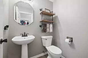 16531 S Windsor Ln, Lockport, IL 60441 - Photo 6