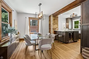 3757 N Bosworth Ave, Chicago, IL 60613 - Photo 8