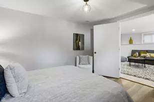 3757 N Bosworth Ave, Chicago, IL 60613 - Photo 30