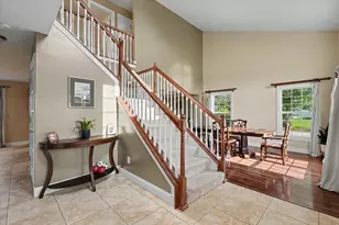 2101 Talans Dr, Champaign, IL 61822 - Photo 8