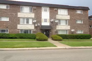 5740 W 108th St, Chicago Ridge, IL 60415 - Photo 1