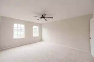 1224 Clematis Dr, Streamwood, IL 60107 - Photo 8