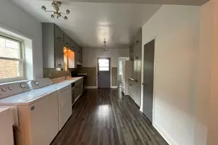 5832 N Virginia Ave, Chicago, IL 60659 - Photo 6