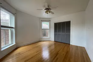 5832 N Virginia Ave, Chicago, IL 60659 - Photo 8