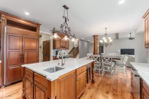 37W209 Deer Pond Ct, Saint Charles, IL 60175 - Photo 16