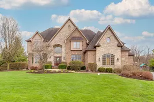 37W209 Deer Pond Ct, Saint Charles, IL 60175 - Photo 1