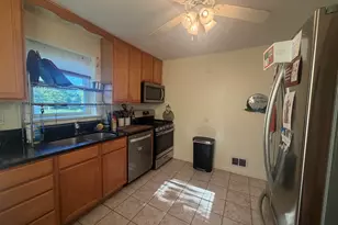 5120 Sherwin Ave, Skokie, IL 60077 - Photo 4