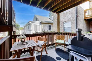 3807 N Campbell Ave, Chicago, IL 60618 - Photo 18