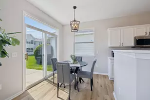 1564 Benzie Cir, Romeoville, IL 60446 - Photo 10