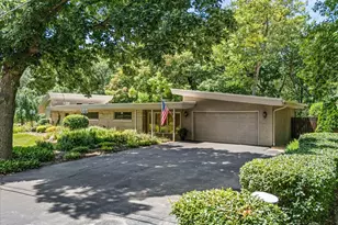 24127 W Oak Ln, Joliet, IL 60404 - Photo 1