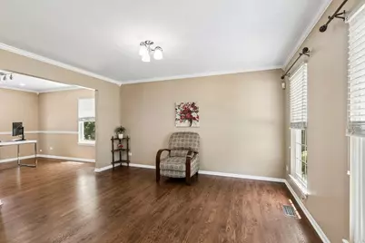 1175 Lakewood Circle, Naperville, IL 60540 - Photo 10