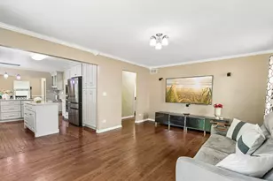 1175 Lakewood Cir, Naperville, IL 60540 - Photo 24