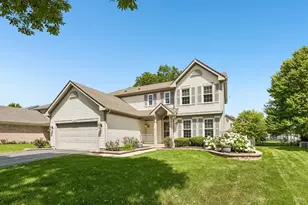1175 Lakewood Cir, Naperville, IL 60540 - Photo 4