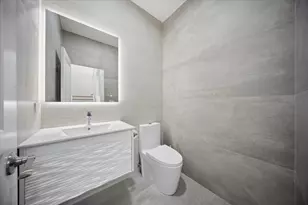 1244 Evergreen Ave, Des Plaines, IL 60016 - Photo 18