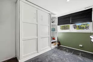 11S560 Whittington Ln, Naperville, IL 60564 - Photo 18