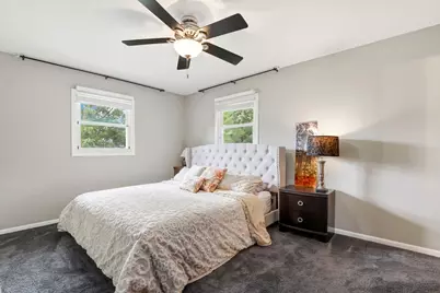 11S560 Whittington Lane, Naperville, IL 60564 - Photo 10