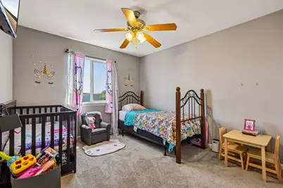 2011 Sunset Court, Zion, IL 60099 - Photo 18