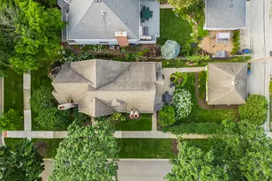 706 N Ellsworth St, Naperville, IL 60563 - Photo 68