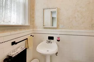 5898 N Caldwell Ave, Chicago, IL 60646 - Photo 20