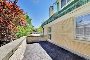 5898 N Caldwell Ave, Chicago, IL 60646 - Photo 30