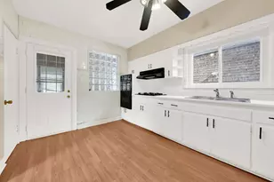 2718 Kenilworth Ave, Berwyn, IL 60402 - Photo 10