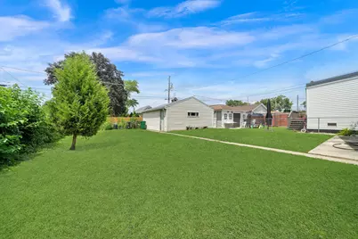 2718 Kenilworth Avenue, Berwyn, IL 60402 - Photo 20