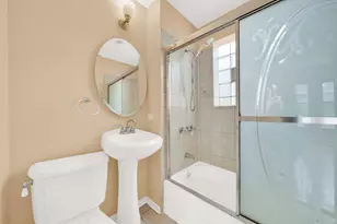 2718 Kenilworth Ave, Berwyn, IL 60402 - Photo 8