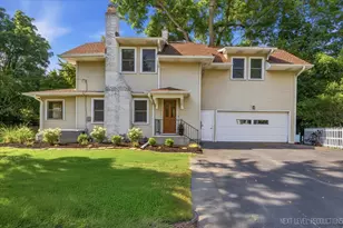 32W183 Glos St, Wayne, IL 60184 - Photo 1